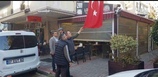 Türk Bayrağına Saldıran Şahıs Yakalandı