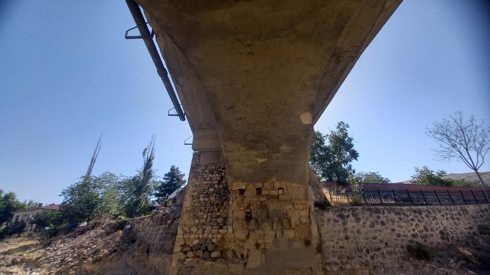 Hacılar Köprüsünde, restore çalışması başladı: