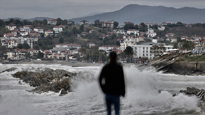 Rize'de Kuvvetli Yağış Uyarısı: Sel ve Heyelan Riskine Karşı Dikkat