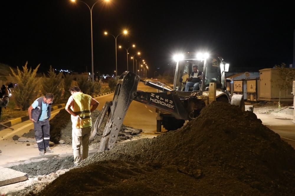 HATAY BÜYÜKŞEHİR BELEDİYESİ, DEPREM SONRASI ÇALIŞMALARINI HIZLANDIRDI