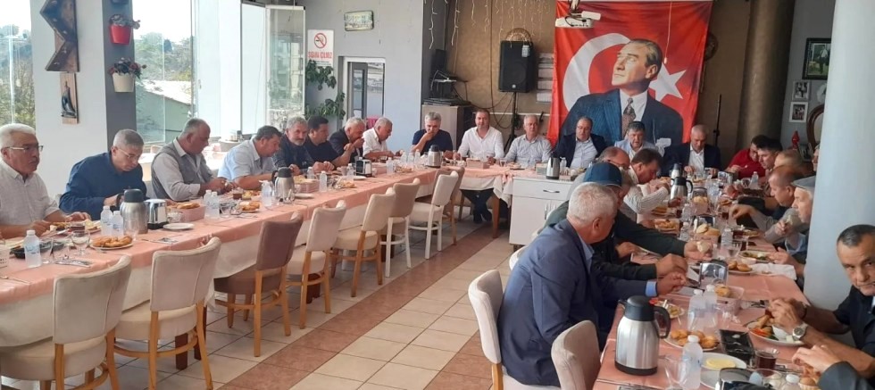 GELİBOLU'DA KÖY MUHTARLARI İLE ÇÖZÜM ODAKLI TOPLANTI YAPILDI