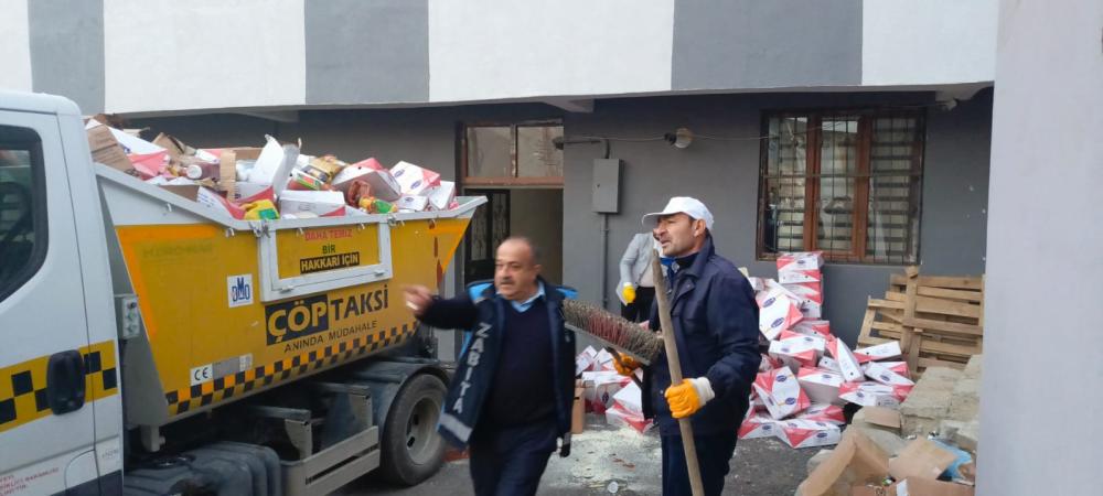 HAKKARİ’DE TARİHİ GEÇMİŞ ÜRÜNLERE GEÇİT YOK: ZABITA EKİPLERİ İMHA ETTİ