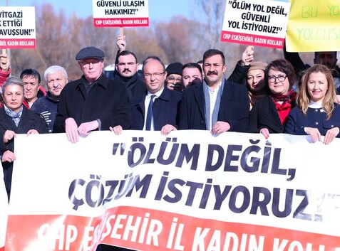 CHP’DEN SEYİTGAZİ-AFYONKARAHİSAR KARAYOLUNDA BASIN AÇIKLAMASI