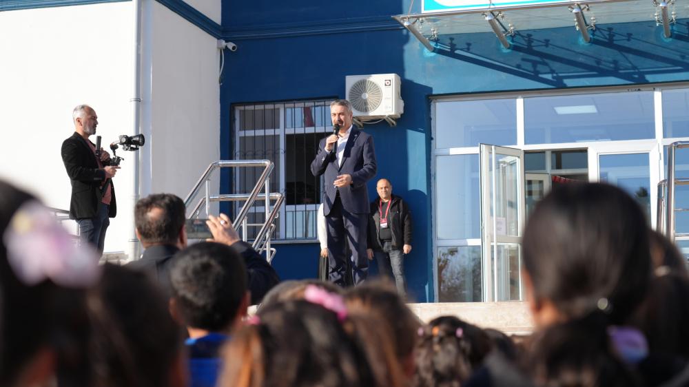 ADIYAMAN’DA 2024-2025 EĞİTİM YILI İKİNCİ DÖNEMİ BAŞLADI