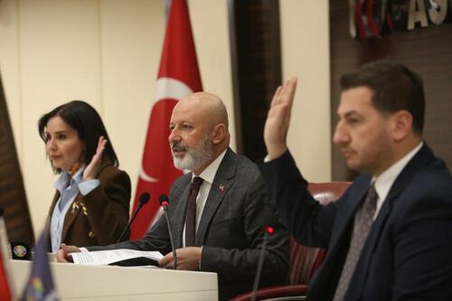 KOCASİNAN BELEDİYESİ, GAZZE İÇİN YARDIM KAMPANYASI BAŞLATIYOR