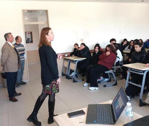 TÜKETİCİYİ KORUMA DERNEĞİ’NDEN ÖĞRENCİLERE HAKLARINI ÖĞRETEN EĞİTİMLER