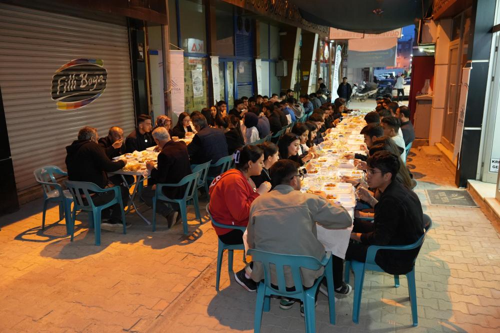 TUTDERE: “GENÇLERİMİZİN YANINDAYIZ, ONLARIN SESİ OLACAĞIZ”