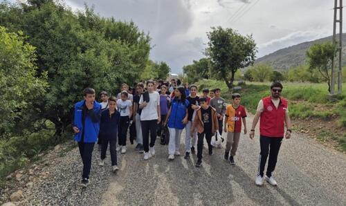 TUT GENÇLİK MERKEZİNDEN GENÇLERE DOPDOLU BİR GÜN: KİTAP, DOĞA VE PİKNİK BİR ARADA