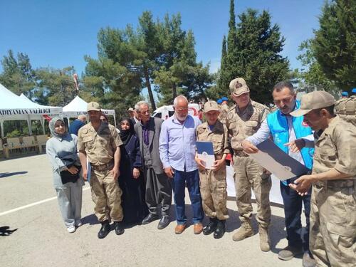 ÖZEL BİREYLER BİR GÜNLÜĞÜNE ASKER OLDU