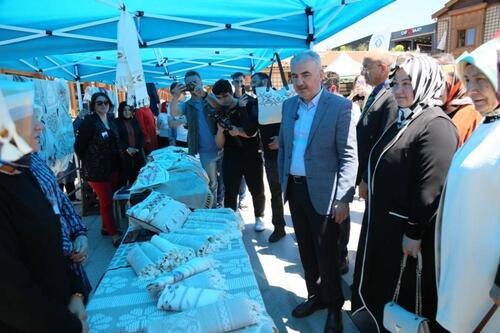 RİZE’DE KADIN EMEĞİ GÖRÜCÜYE ÇIKTI