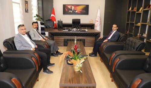 KAHTA KAYMAKAMI SOYSAL’DAN İL SAĞLIK MÜDÜRÜ ŞİRİK’E ZİYARET
