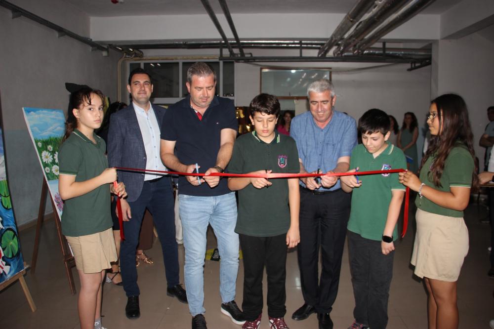 100. YIL BARIŞ ORTAOKULUNUN YIL SONU SERGİ AÇILIŞI YAPILDI