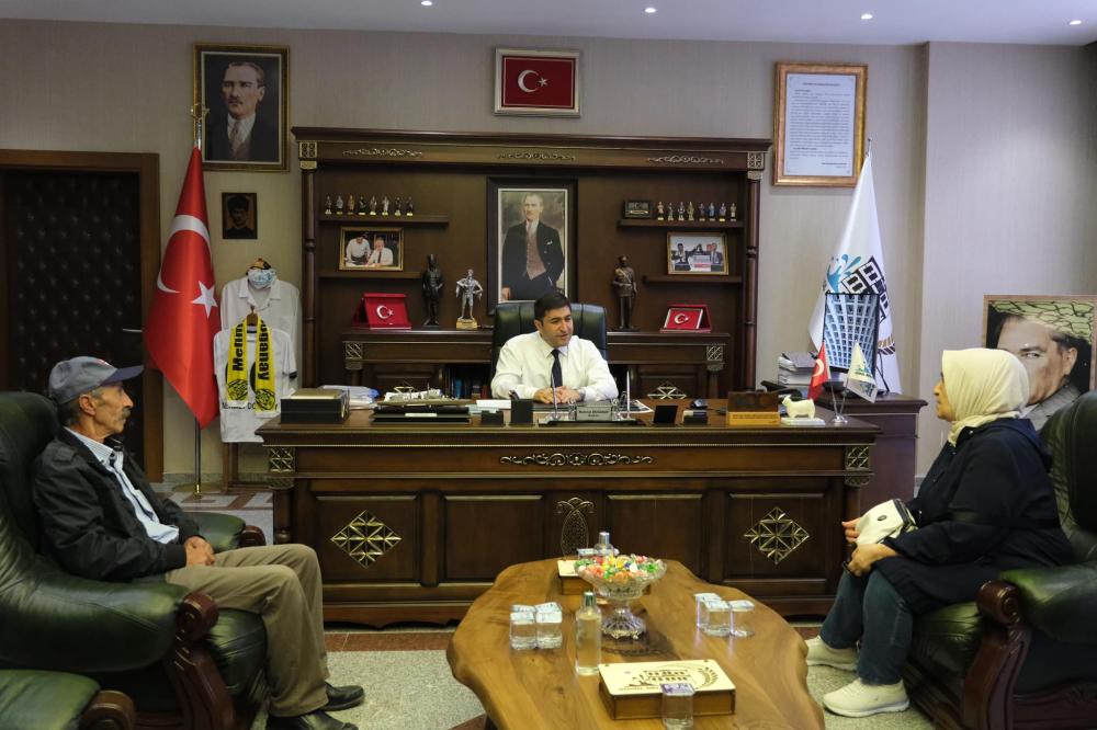 GÜDÜL BELEDİYE BAŞKANI MEHMET DOĞANAY: BELEDİYENİN KAPISI HERKES AÇIK