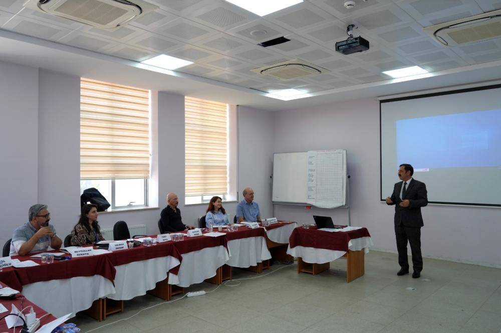 ADIYAMAN ÜNİVERSİTESİNDE EĞİTİCİLERİN EĞİTİMİ KURSU BAŞARIYLA TAMAMLANDI