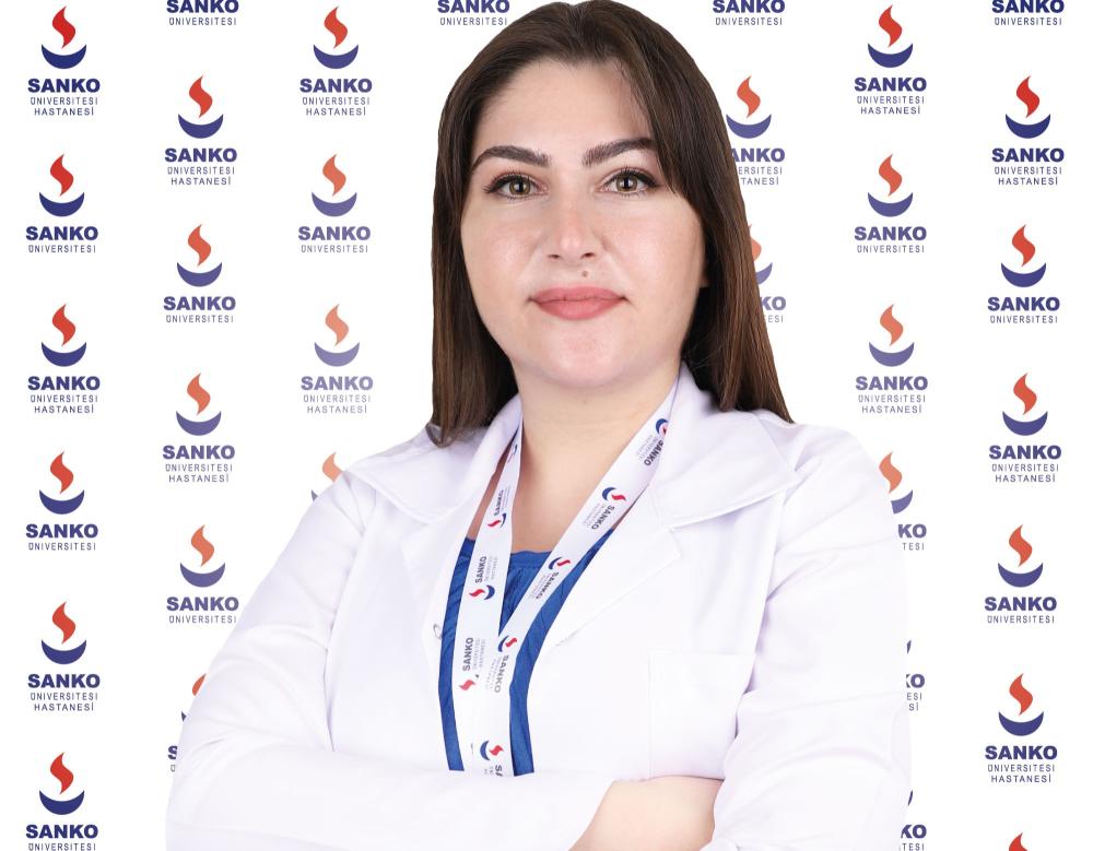 YAZ AYLARINDA SESSİZ TEHLİKE: GIDA ZEHİRLENMELERİNE DİKKAT!