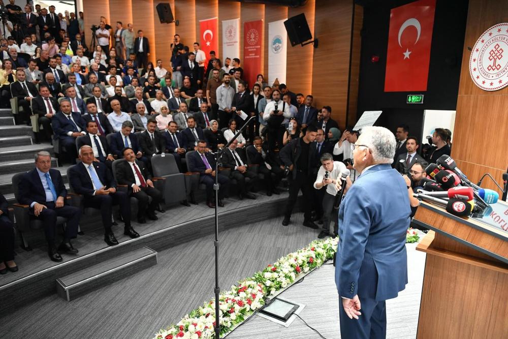 BAŞKAN BÜYÜKKILIÇ’TAN KAYSERİ’YE 105 MİLYON TL’LİK DEV KÜTÜPHANE YATIRIMI