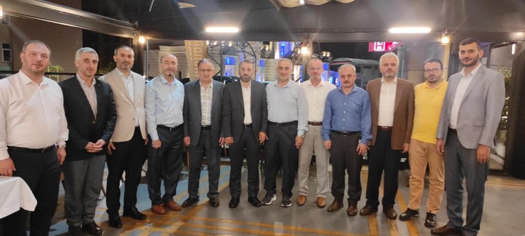 RİZE’DEN AYRILAN İLÇE MÜFTÜLERİ İÇİN VEDA PROGRAMI DÜZENLENDİ