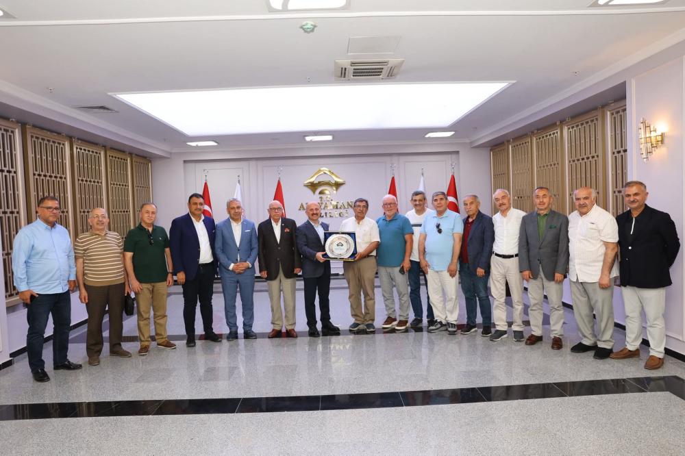 VALİ DR. OSMAN VAROL, “DOSTLAR DİVANI” HEYETİNİ AĞIRLADI