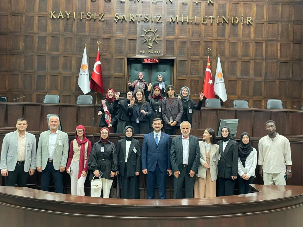 İMAM HATİPLİ ÖĞRENCİLERDEN ANKARA ÇIKARMASI