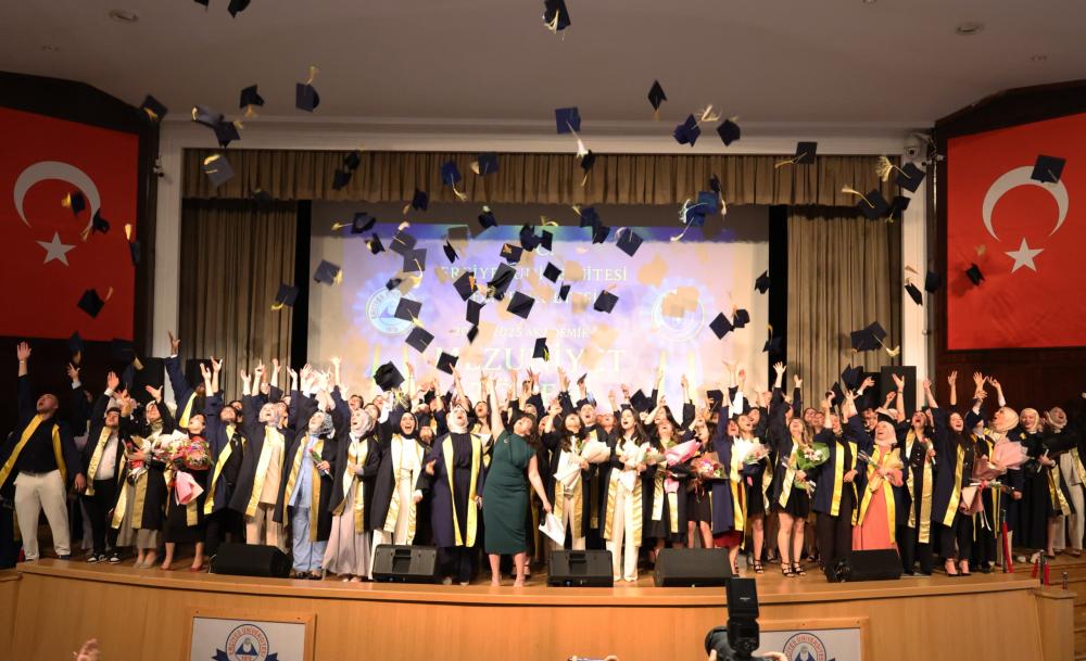 ERÜ FEN FAKÜLTESİ 2024-2025 MEZUNLARINI VERDİ