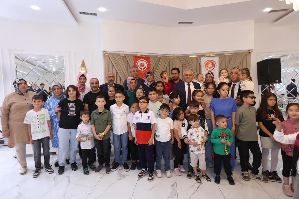 BAŞKAN BÜYÜKKILIÇ, YETİM VE ÖZEL ÇOCUKLARLA KAHVALTIDA BULUŞTU