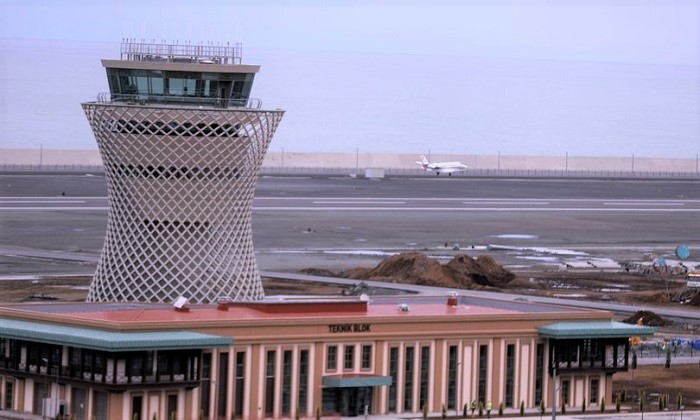 RİZE-ARTVİN HAVALİMANI\'NDA 2025\'TE YOLCU VE UÇUŞ SAYILARINDA DÜŞÜŞ