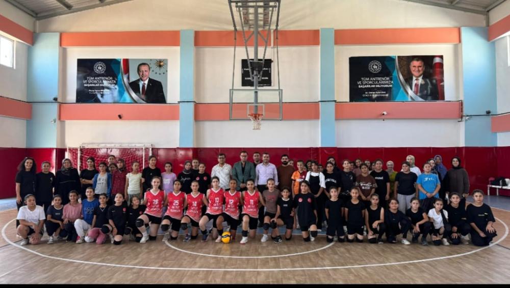 TUT’TA YAZ SPORLA ŞENLENİYOR