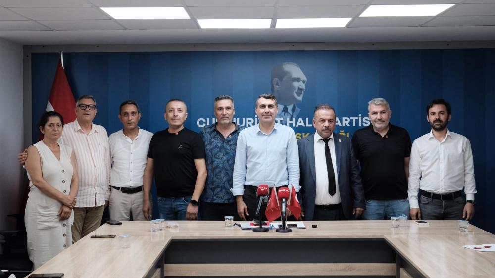 DSP ADANA İL ÖRGÜTÜ CHP’YE KATILDI