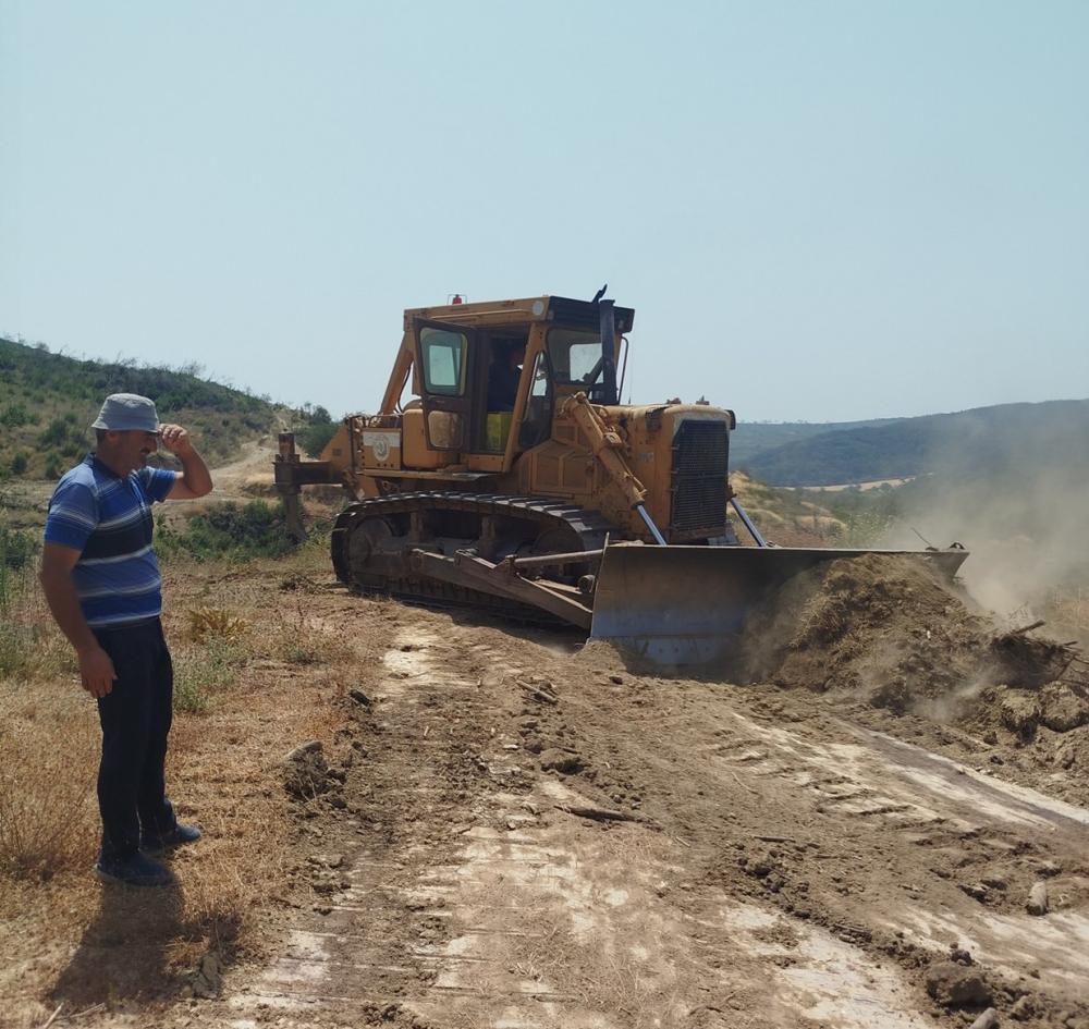 İLGARDERE KÖYÜ’NDE  MERA YENİ YOL AÇIMIYLA ULAŞIM RAHATLIYOR