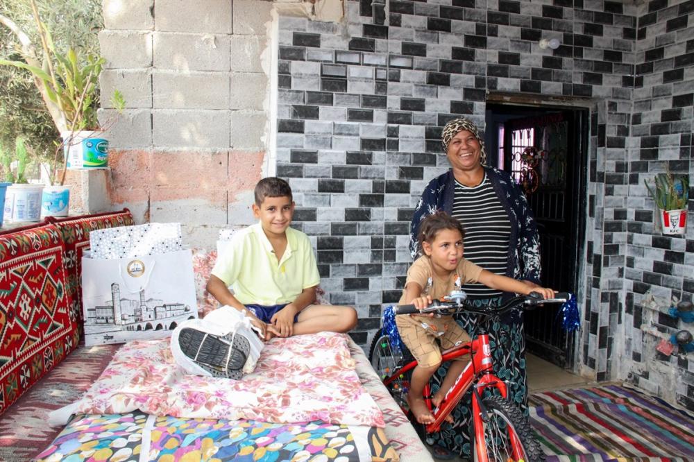 KÜÇÜK SERDAL’IN YÜZÜ DEVLETİN ŞEFKAT ELİYLE GÜLDÜ