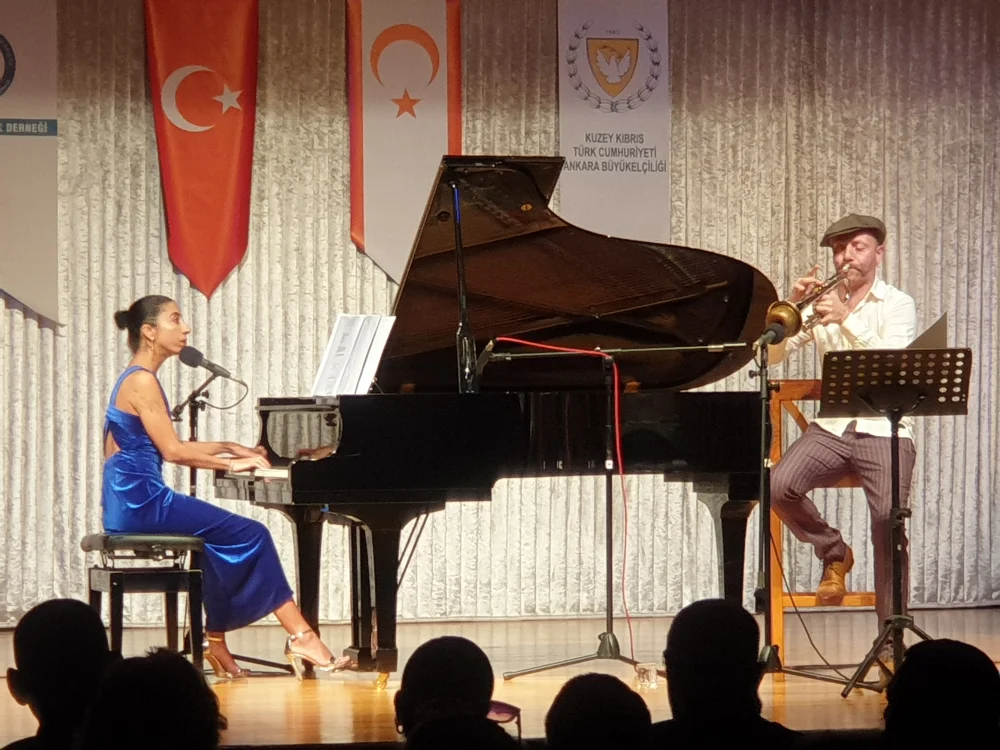 CAZ GECESİ ADLI KONSER ANKARALI MÜZİKSEVERLERLE BULUŞTU