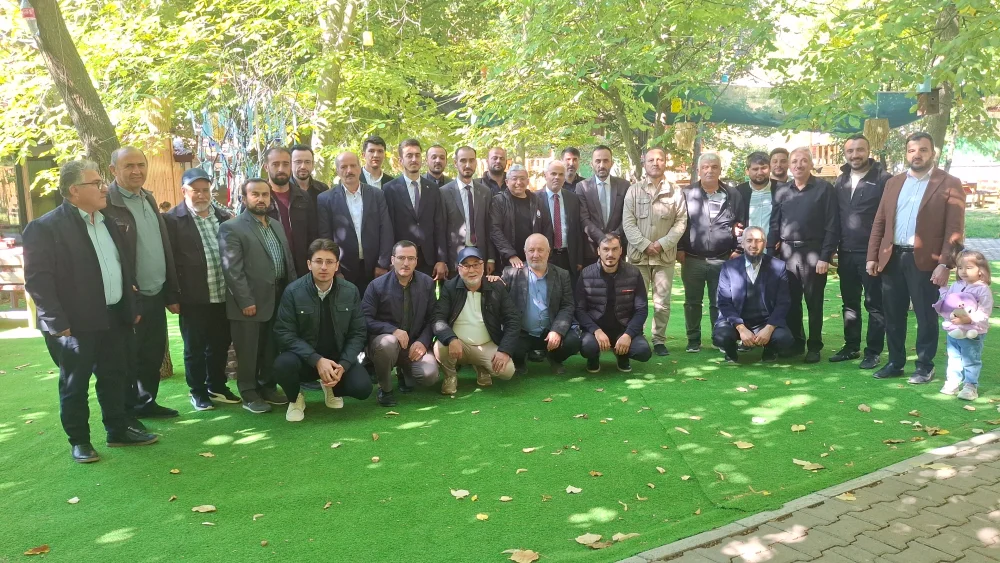 DİN GÖREVLİLERİ, DİYANET-SEN’İN DÜZENLEDİĞİ KAHVALTIDA BİR ARAYA GELDİ.