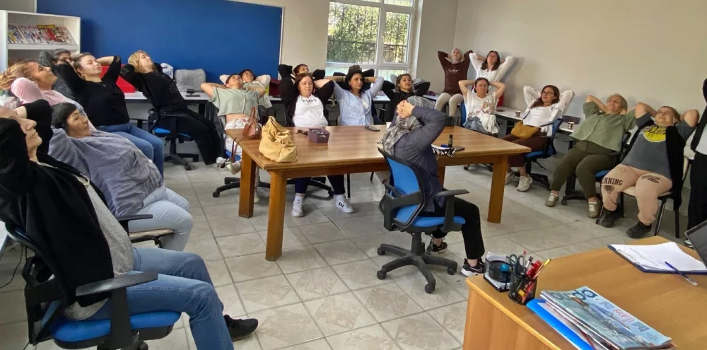 GELİBOLU'DA DÜNYA ARTRİT GÜNÜ KAPSAMINDA EKLEM SAĞLIĞI EĞİTİMİ