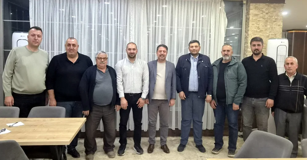 BEYPAZARI BAKKALLAR VE BAYİLER ODASI BAŞKANI MİKAİL YÜKSEL: AYLIK OLAĞAN TOPLANTIMIZI YAPTIK.
